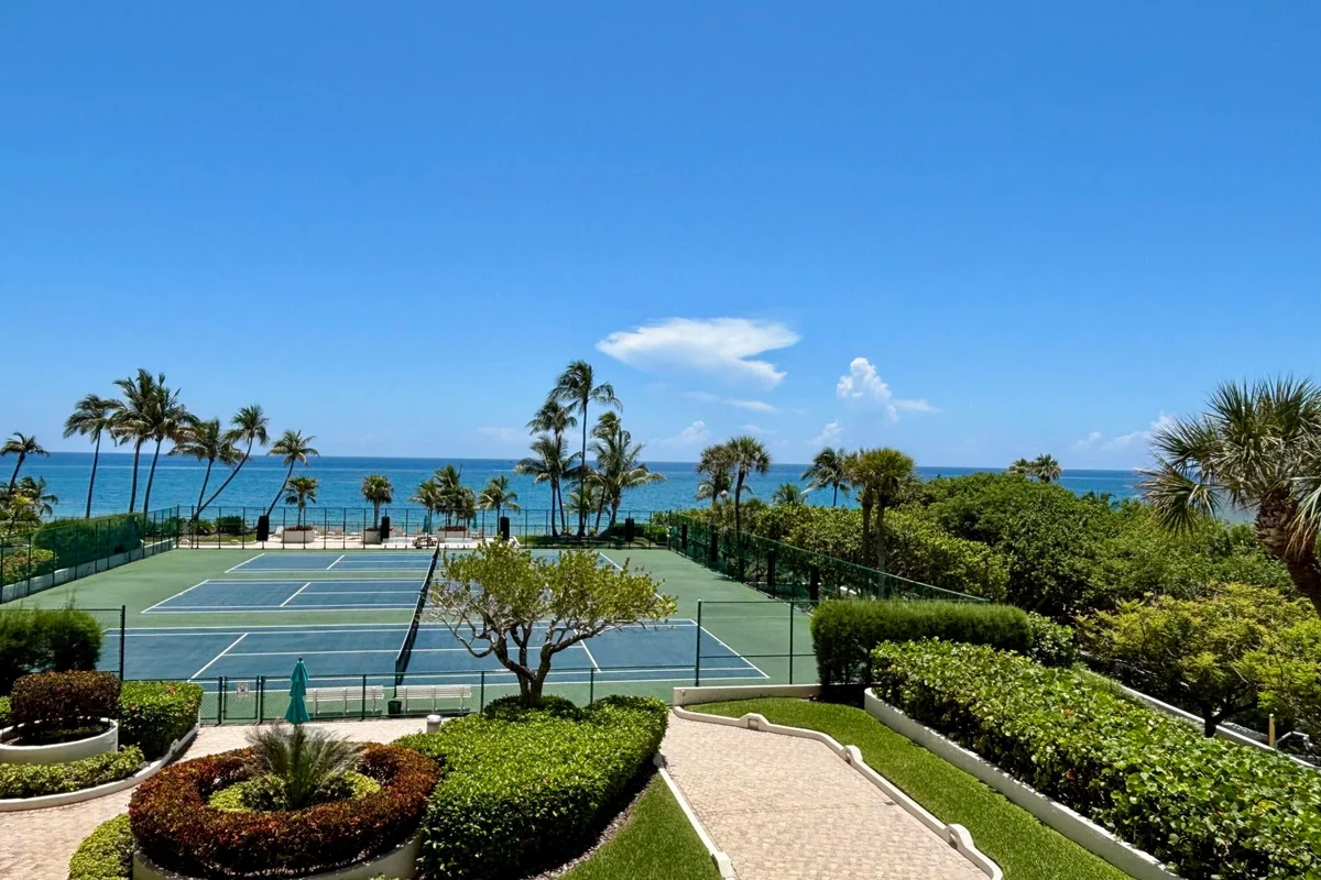 4900 N Ocean Blvd #517, Lauderdale-by-the-Sea: photo 1 of 27