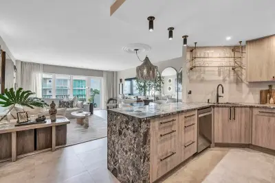 340 Sunset Dr #505, Fort Lauderdale: photo 1 of 28