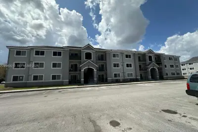 15470 SW 284th St #3207, Homestead: photo 1 of 48