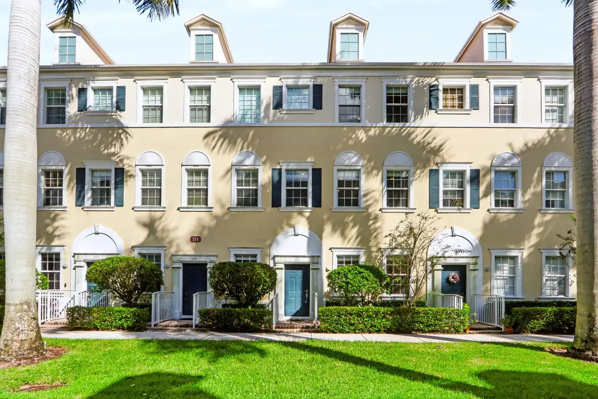 114 Locustberry Ln #105, Jupiter: photo 1 of 8