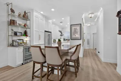 2505 NE 2nd St, Pompano Beach: photo 1 of 61