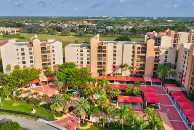 7225 Promenade Dr #102, Boca Raton: photo 1 of 49