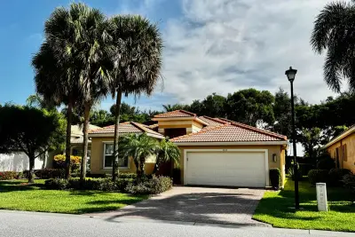 9385 Ivory Isle Rd, Boynton Beach: photo 1 of 50