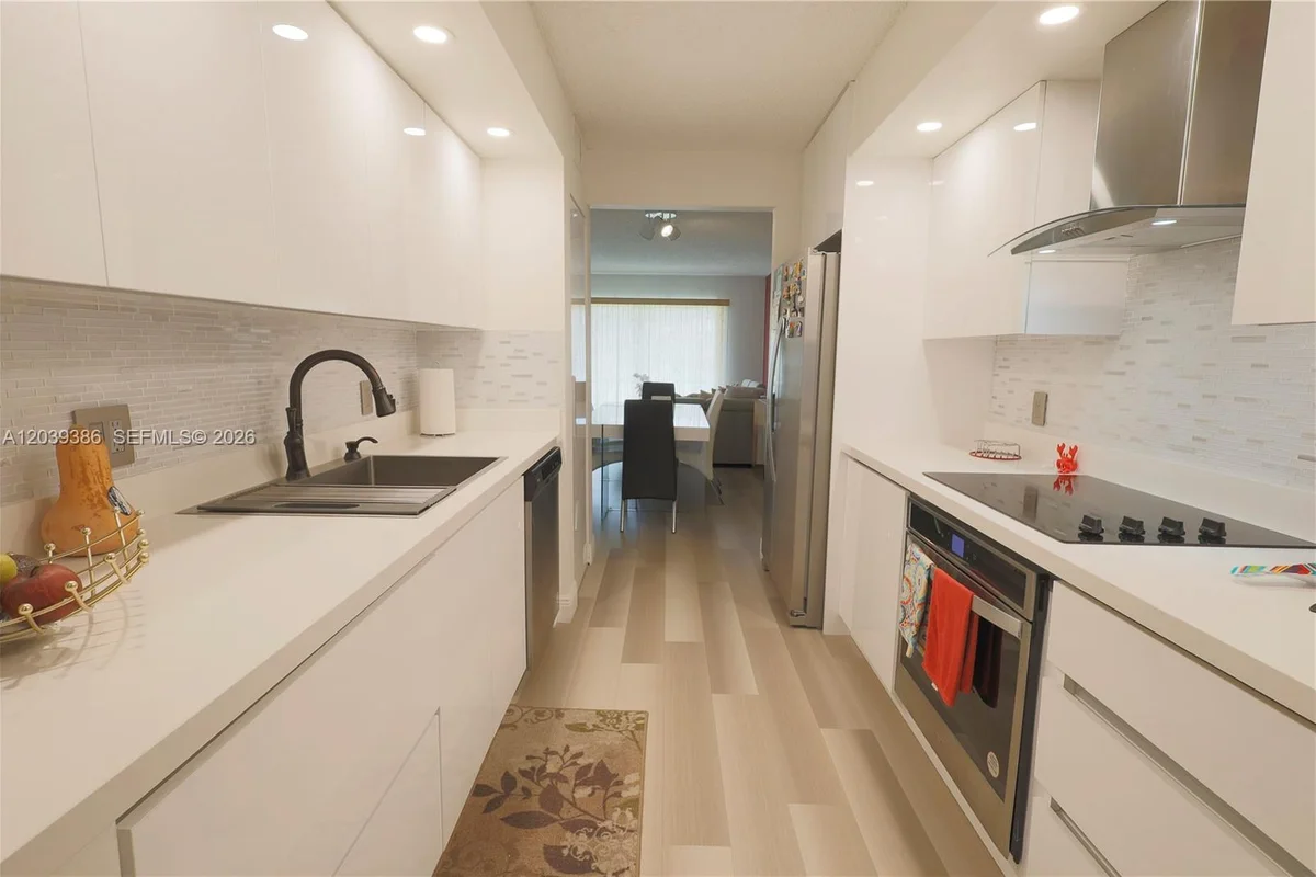 12750 SW 15th St #106D, Pembroke Pines: photo 1 of 43