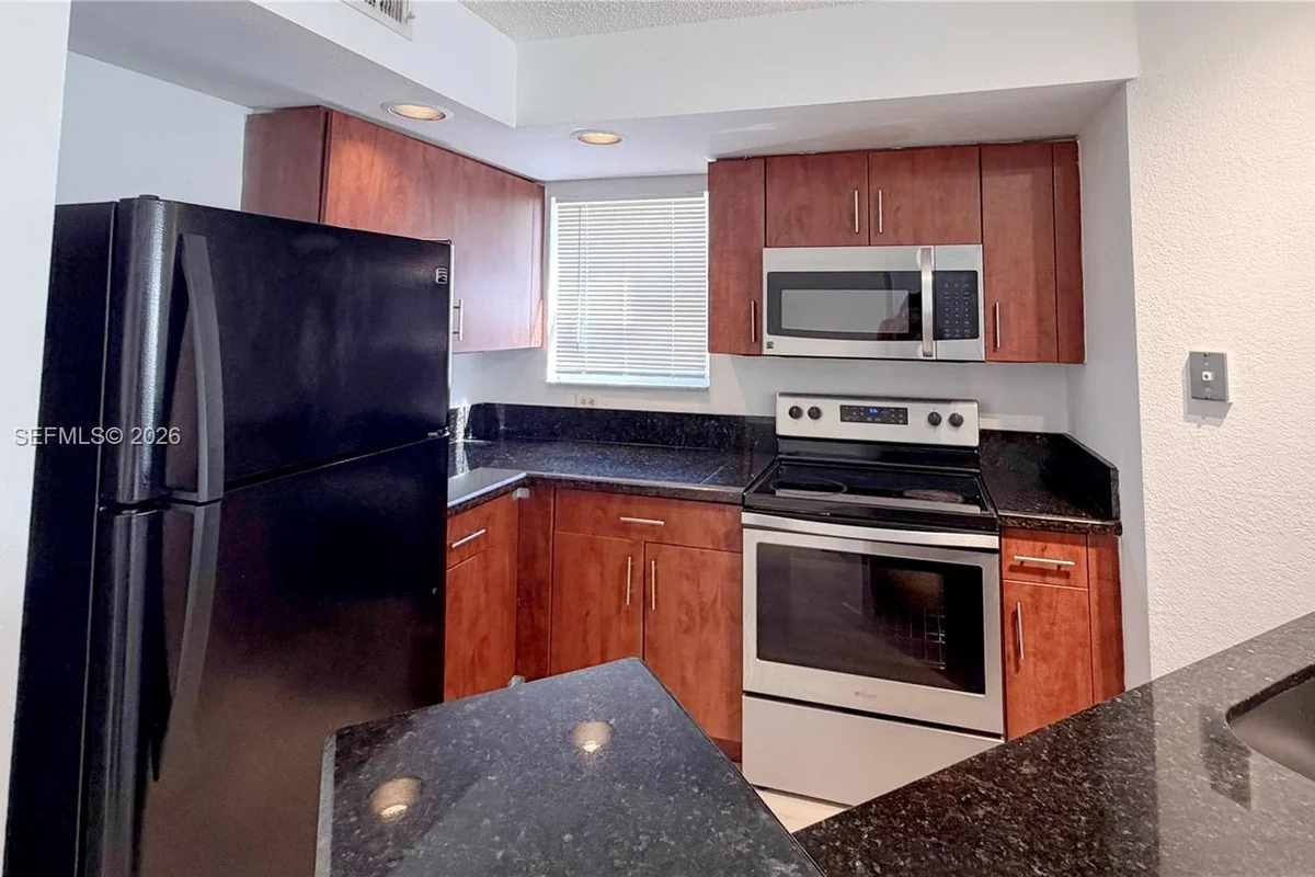 13060 Vista Isles Dr #212, Sunrise: photo 1 of 13