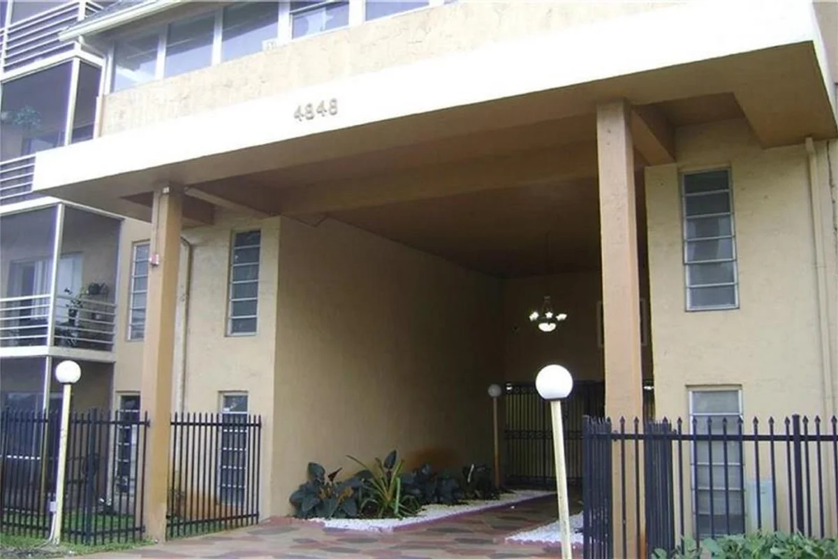 4848 NW 24th Ct #136, Lauderdale Lakes: photo 1 of 1