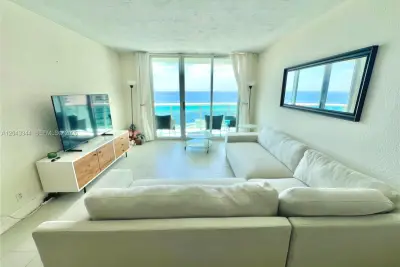 3801 S Ocean Dr #11M, Hollywood: photo 1 of 29