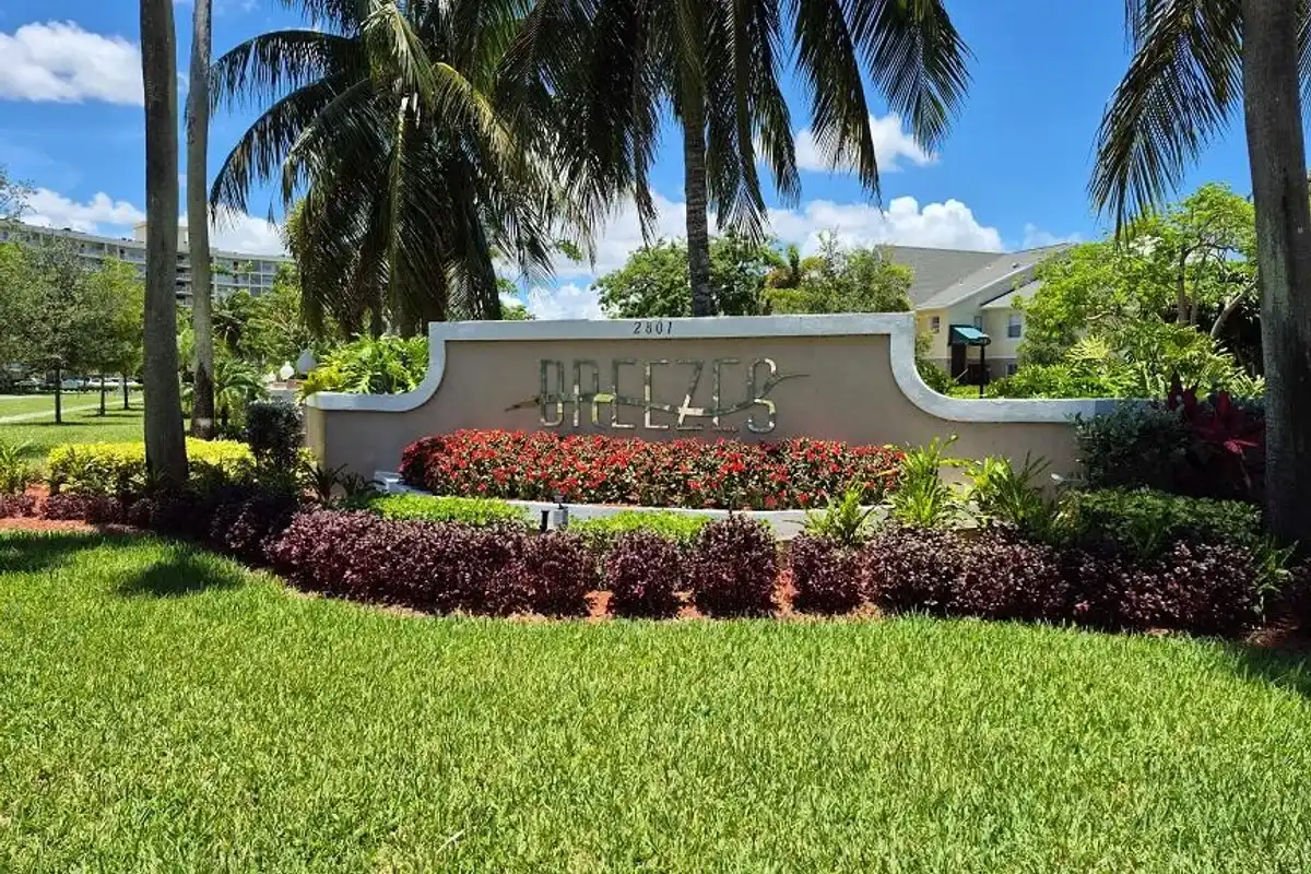 2823 N Course Dr #205, Pompano Beach: photo 1 of 21