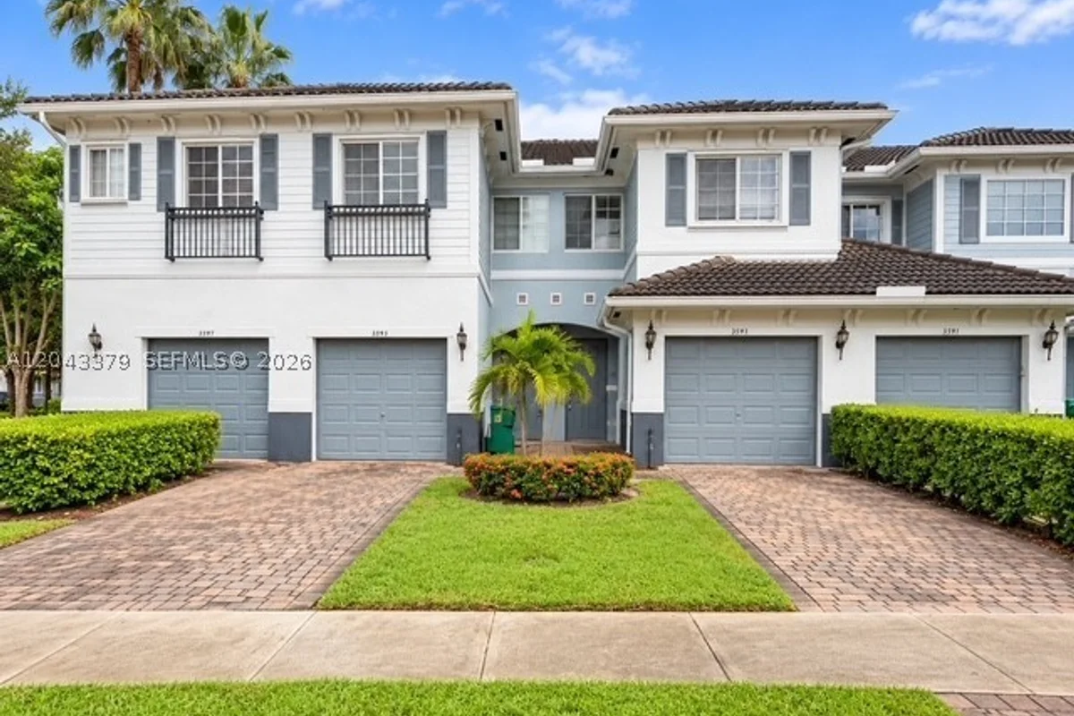 3595 NW 13th St, Lauderhill: photo 1 of 4