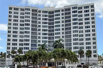 3505 S Ocean Dr #604, Hollywood: photo 1 of 22