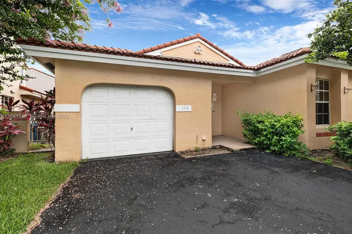 1513 Garden Rd, Weston: photo 1 of 25