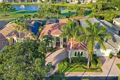 7440 Monte Verde Ln, West Palm Beach: photo 1 of 61