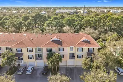 125 Galicia Way #204, Jupiter: photo 1 of 17