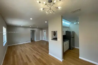 1300 N 17th Ave #205, Hollywood: photo 1 of 15