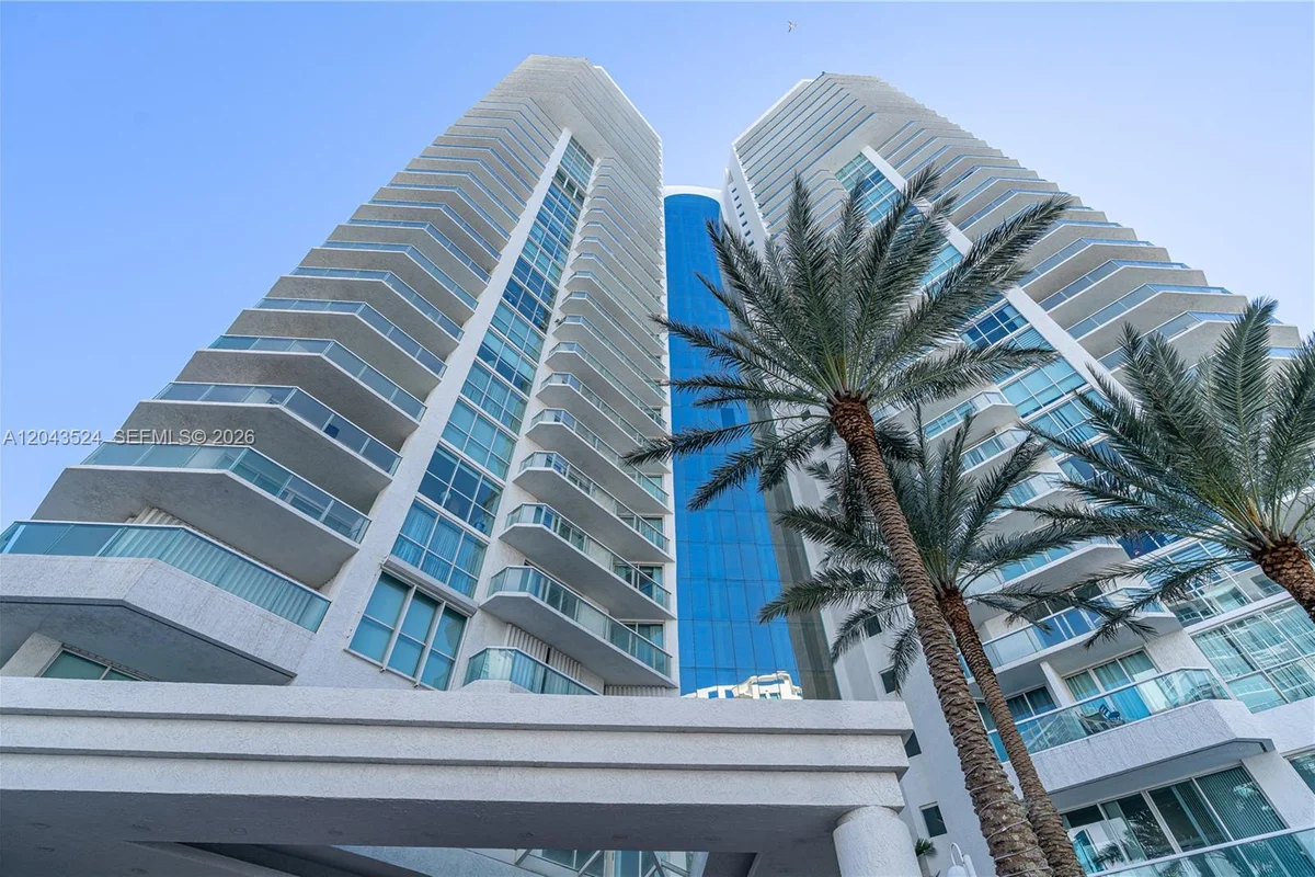 16400 Collins Ave #942, Sunny Isles Beach: photo 1 of 29