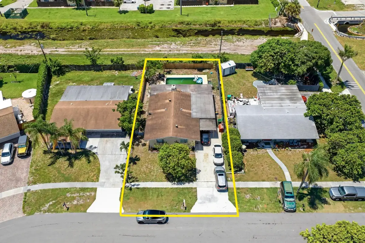 18 Andros Rd, Palm Springs: photo 1 of 20