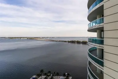2127 Brickell Ave #2504, Miami: photo 1 of 41