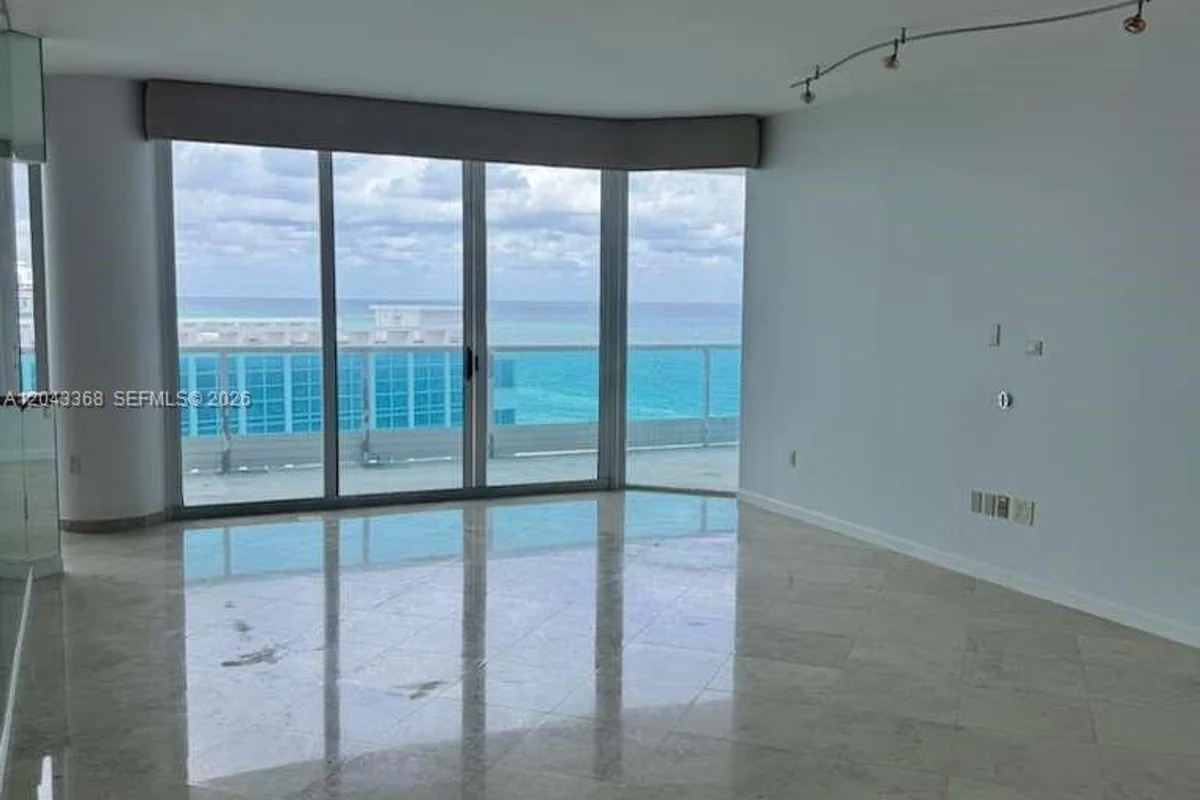 5025 Collins Ave #1602, Miami Beach: photo 1 of 37