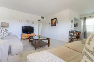 158 Mansfield D Dr, Boca Raton: photo 1 of 46