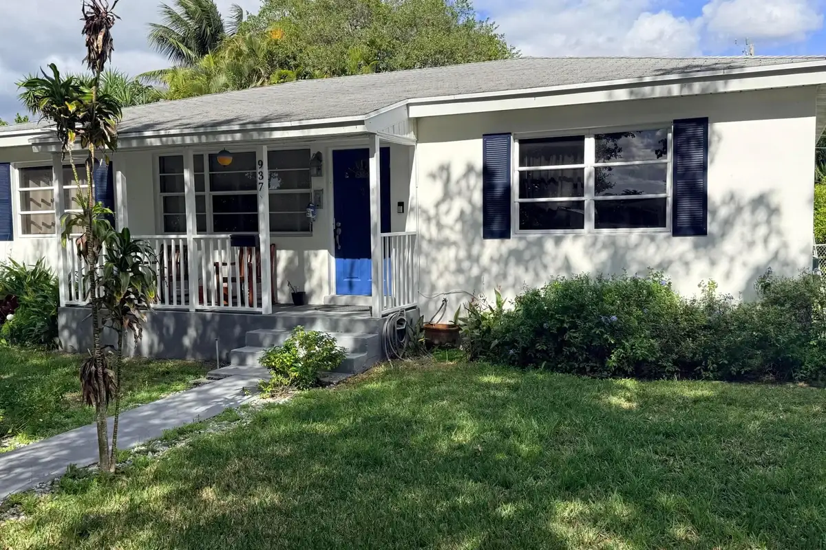 937 Upland Rd, West Palm Beach: photo 1 of 3