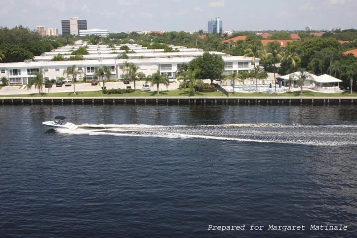 6345 Bay Club Dr #3, Fort Lauderdale: photo 1 of 47