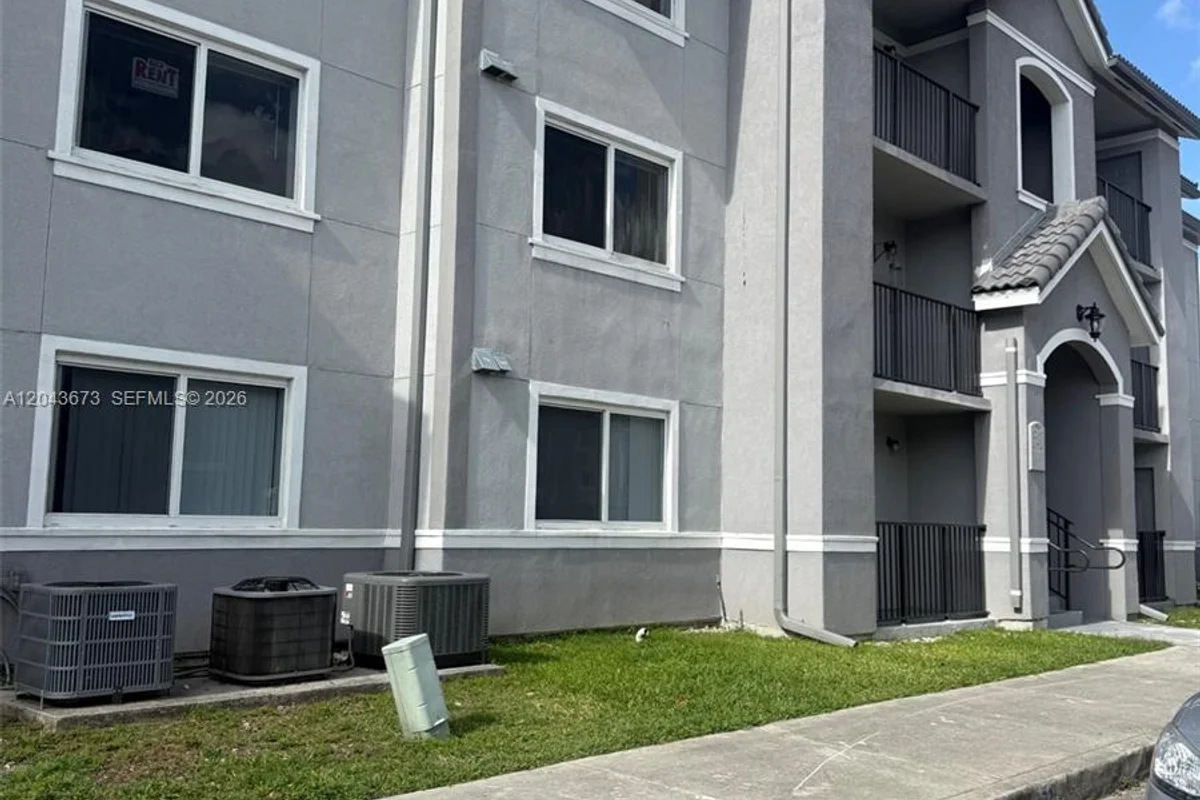 15410 SW 284th St #8205, Homestead: photo 1 of 17