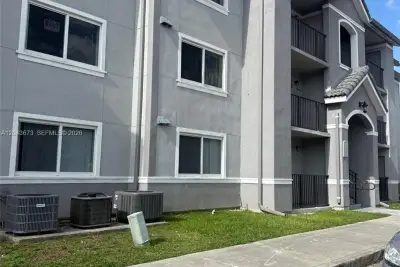 15410 SW 284th St #8205, Homestead: photo 1 of 17