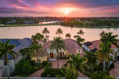 7287 Horizon Dr, West Palm Beach: photo 1 of 91
