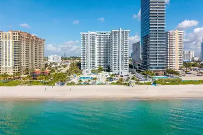 2030 S Ocean Dr #816, Hallandale Beach: photo 1 of 18
