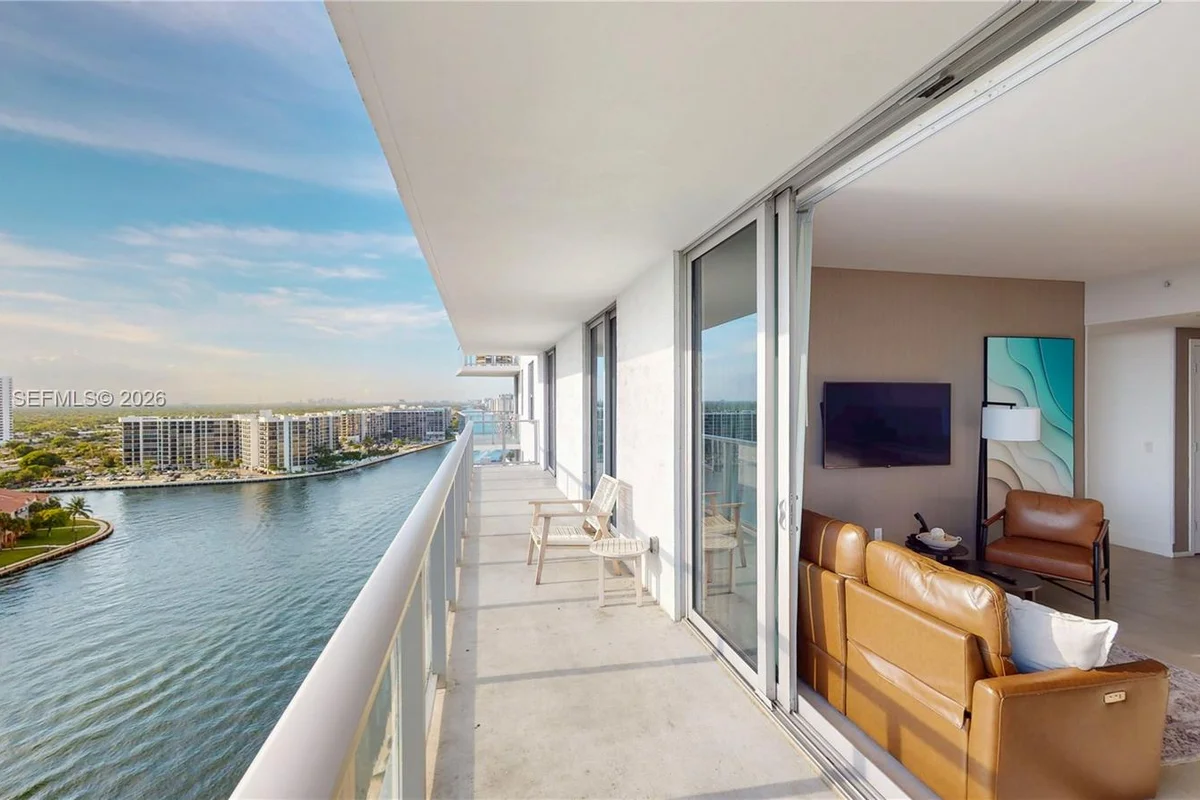 4010 S Ocean Dr #R1004, Hollywood: photo 1 of 35