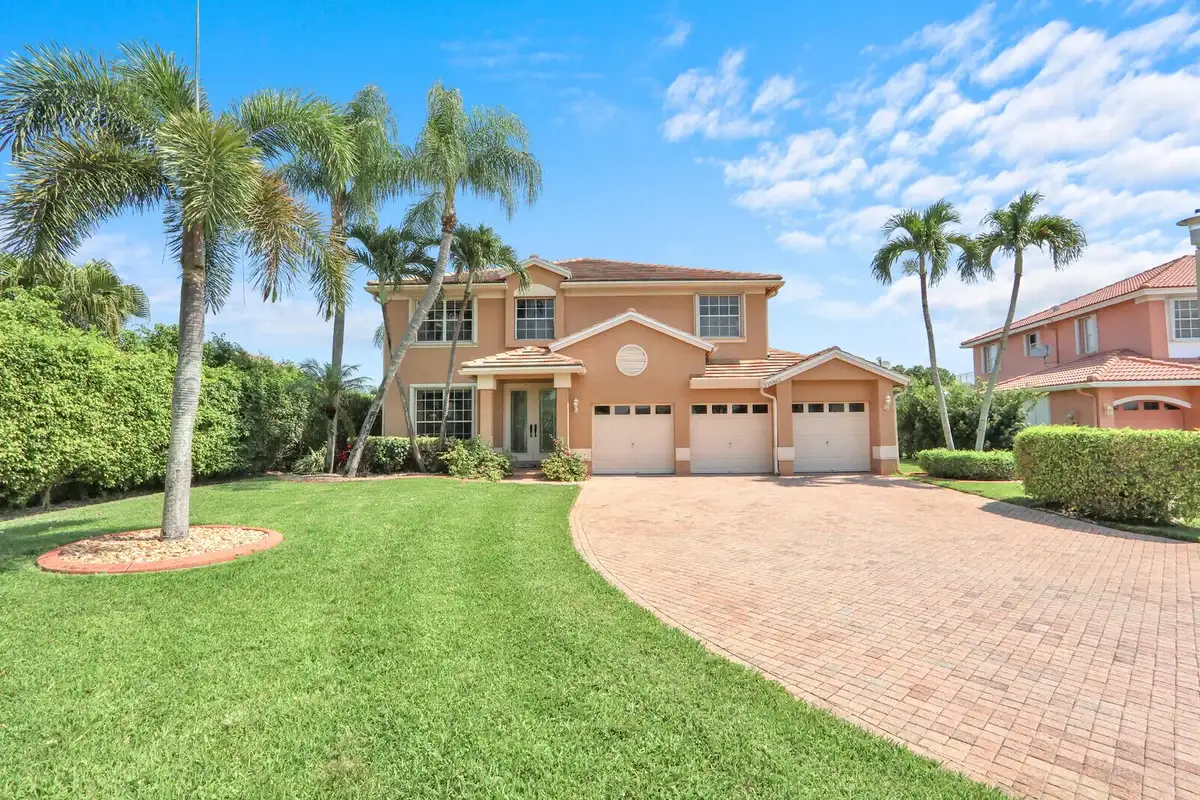 15861 Lisbon Ct, Wellington: photo 1 of 35