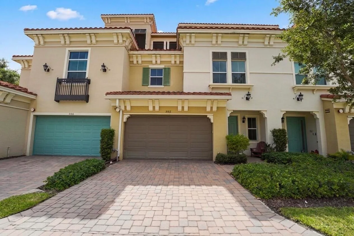 3162 NW 124th Way, Sunrise: photo 1 of 47