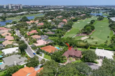 2773 Tecumseh Dr, West Palm Beach: photo 1 of 93