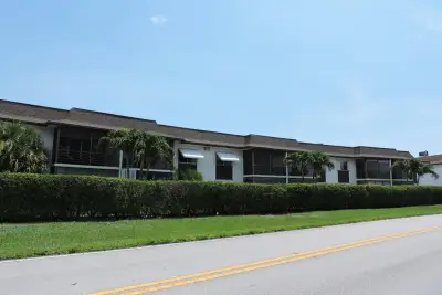 3111 Gardens E Dr #25, Palm Beach Gardens: photo 1 of 17