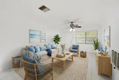 1716 N 25th Ave, Hollywood: photo 1 of 29