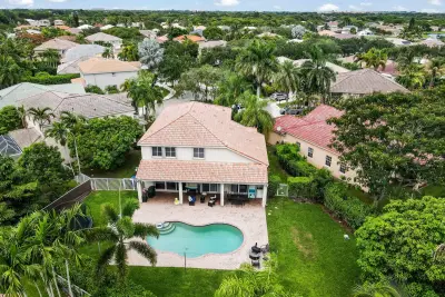 4411 Stone Ridge Way, Weston: photo 1 of 45
