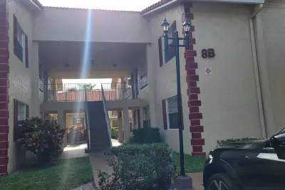 3766 N University Dr #M-8, Coral Springs: photo 1 of 27