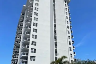 336 N Birch Rd #6d, Fort Lauderdale: photo 1 of 37