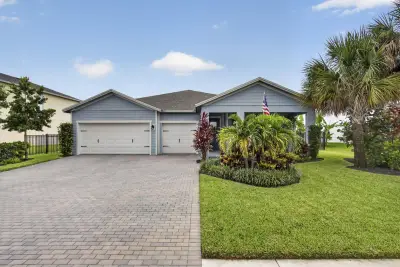 1201 Harvester Crossing, Loxahatchee: photo 1 of 101