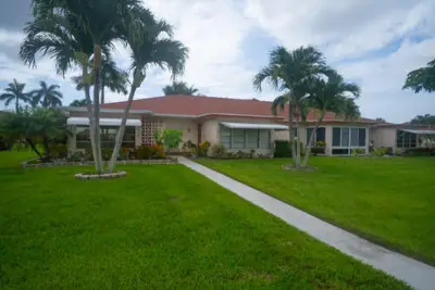235 NW 46th Ave #B, Delray Beach: photo 1 of 18