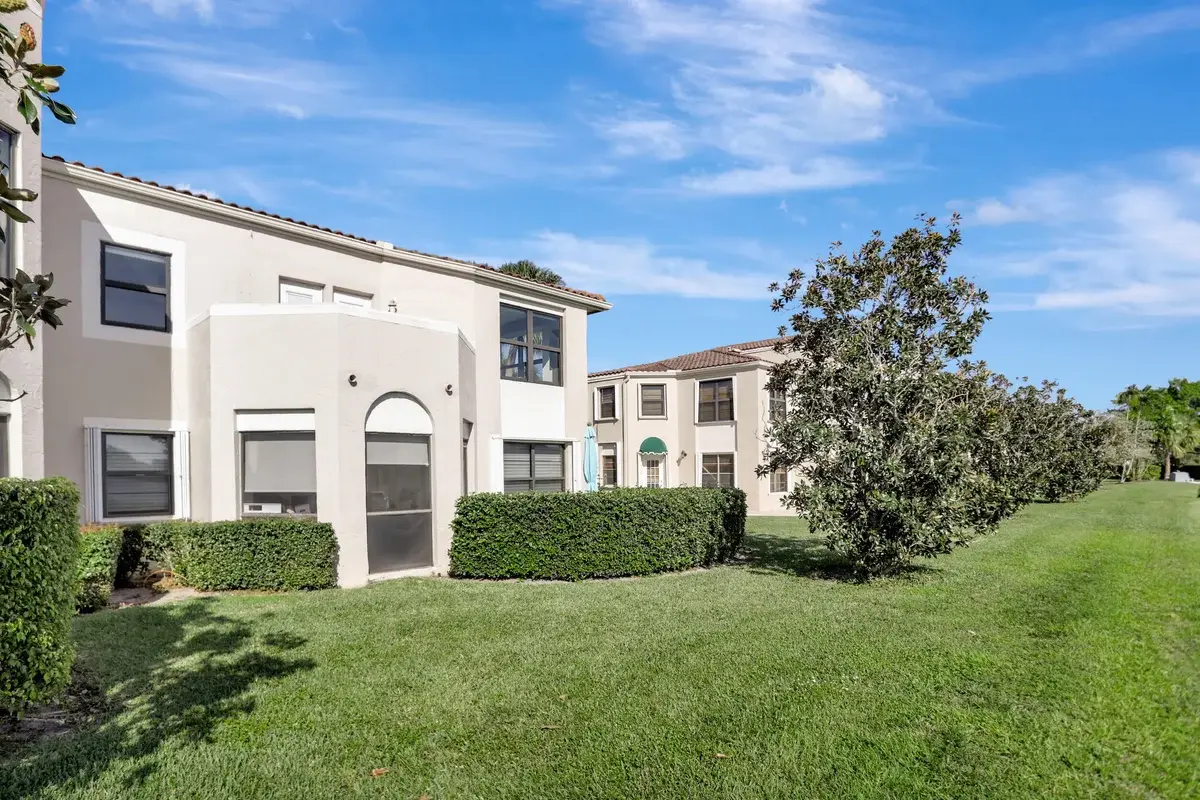 6646 Villa Sonrisa Dr #520, Boca Raton: photo 1 of 49
