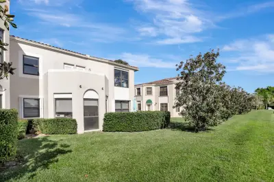 6646 Villa Sonrisa Dr #520, Boca Raton: photo 1 of 49