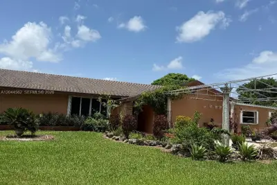 20791 SW 240th St, Homestead: photo 1 of 50