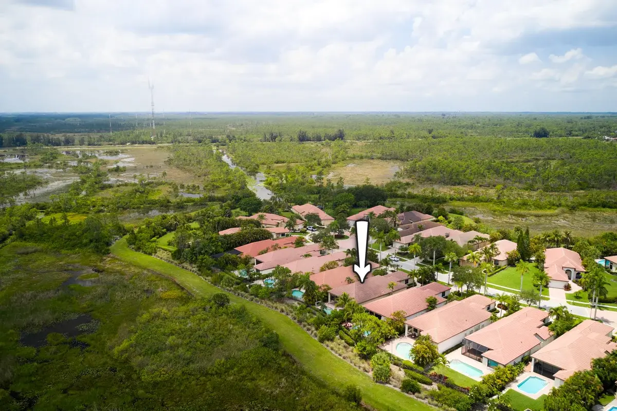 6490 Sparrow Hawk Dr, West Palm Beach: photo 1 of 81