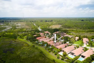 6490 Sparrow Hawk Dr, West Palm Beach: photo 1 of 81