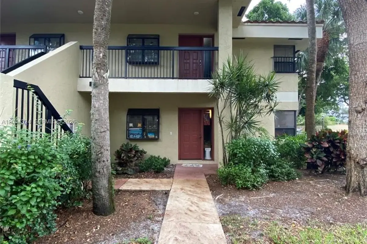 2442 NW 49th Ter #4319, Coconut Creek: photo 1 of 17