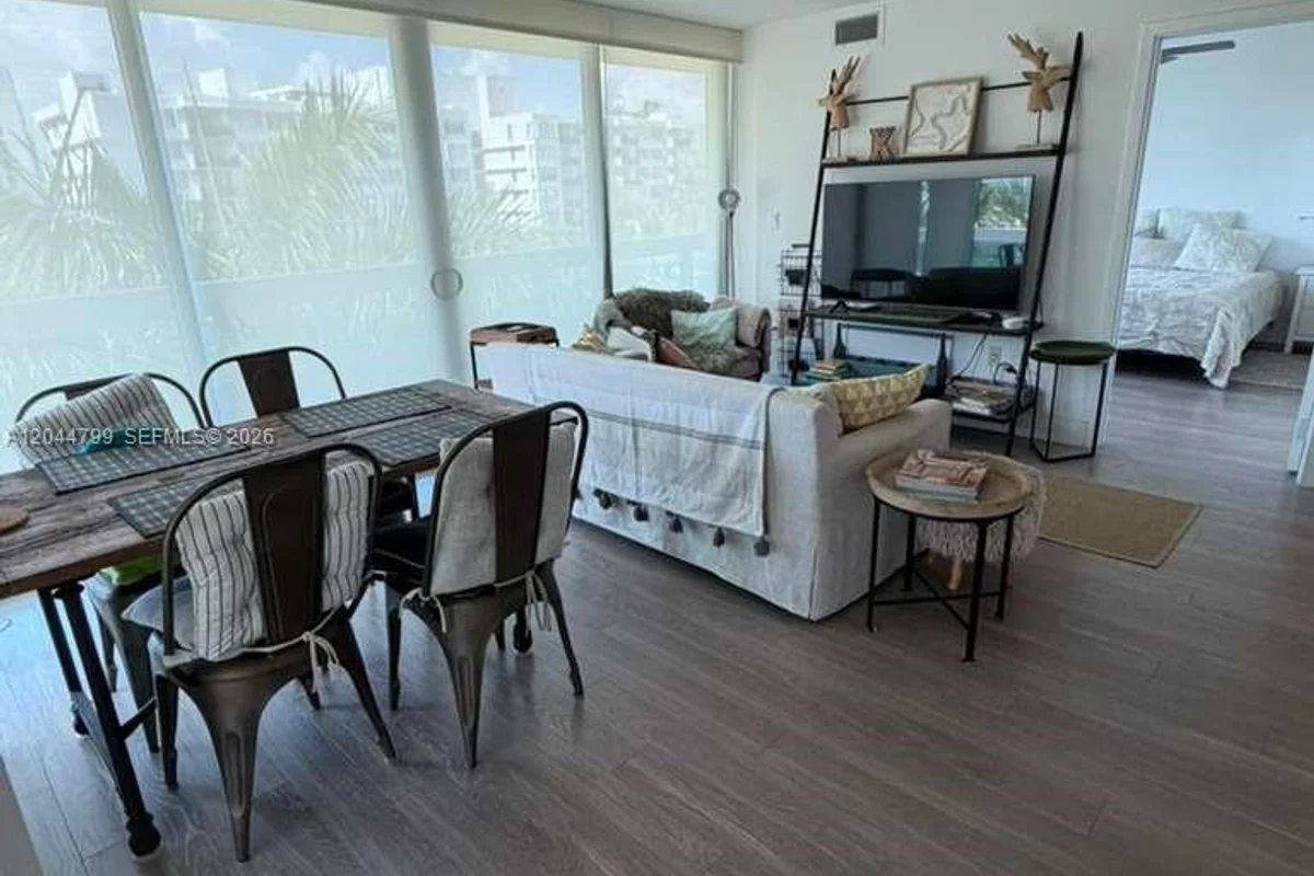 1025 92nd St #507, Bay Harbor Islands: photo 1 of 15