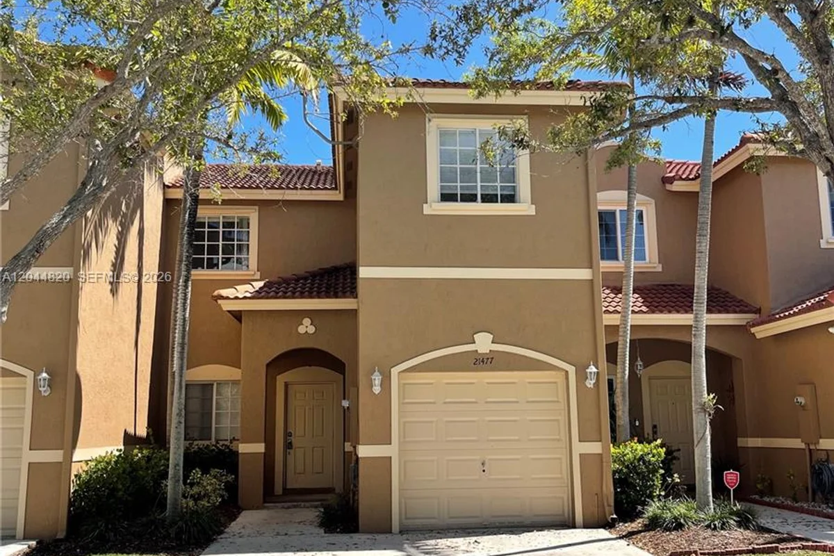 21477 SW 85th Passage, Cutler Bay: photo 1 of 25