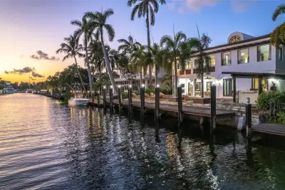 2430 Castilla Isle, Fort Lauderdale: photo 1 of 57