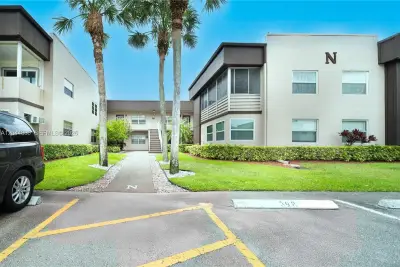 642 N Normandy N, Delray Beach: photo 1 of 28